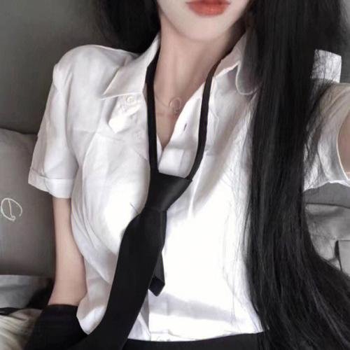 讨厌礼拜一 海报