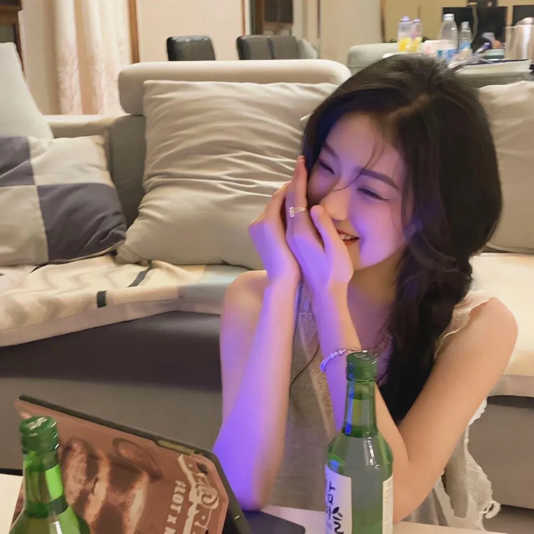 偷窥狂 封面